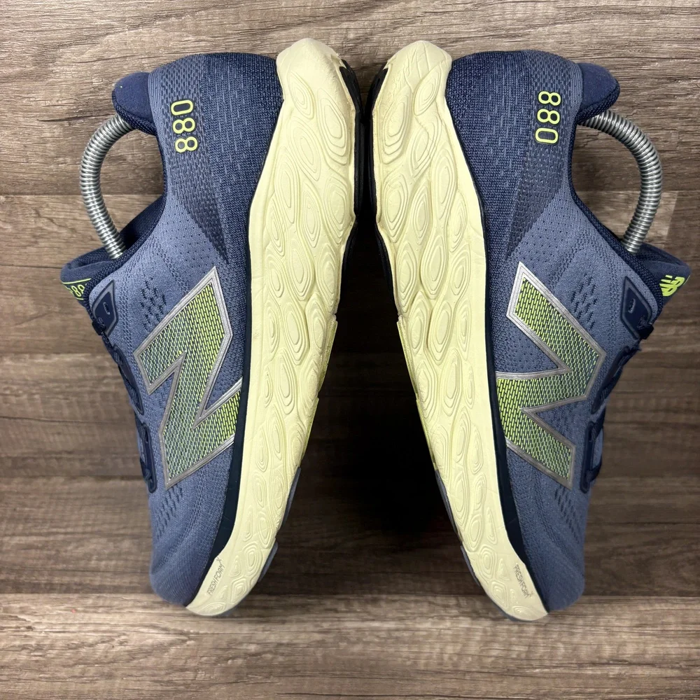 New Balance 880 v14 Blue Mens US Size 9.5 Wide EUR 43 M880G14 Running Shoes